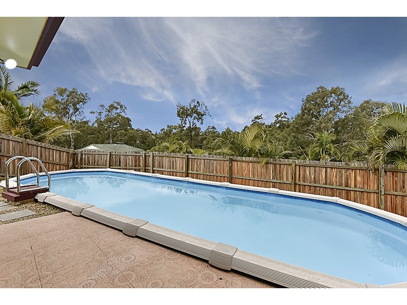 59 Loane Drive, Edens Landing QLD 4207