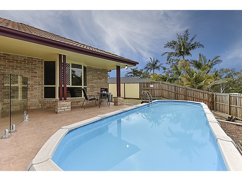 59 Loane Drive, Edens Landing QLD 4207