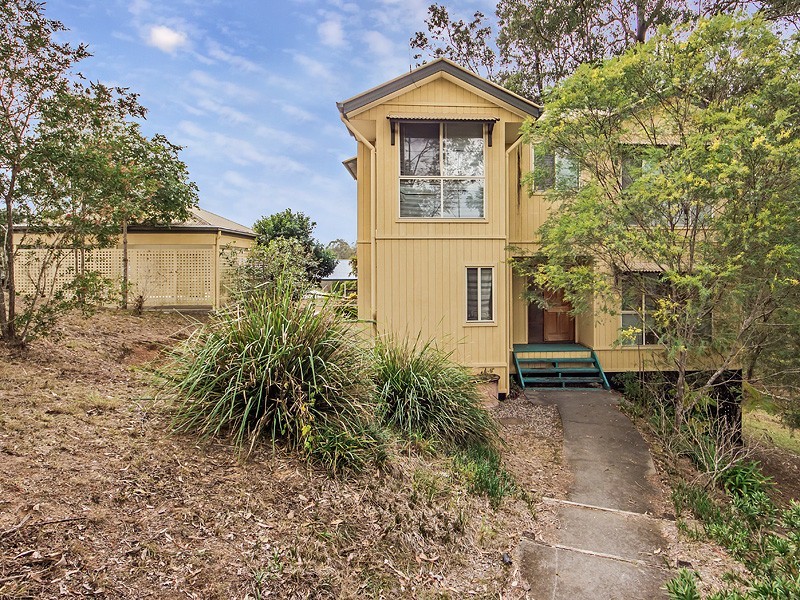 2-4 Redgum Court, Bellbird Park QLD 4300