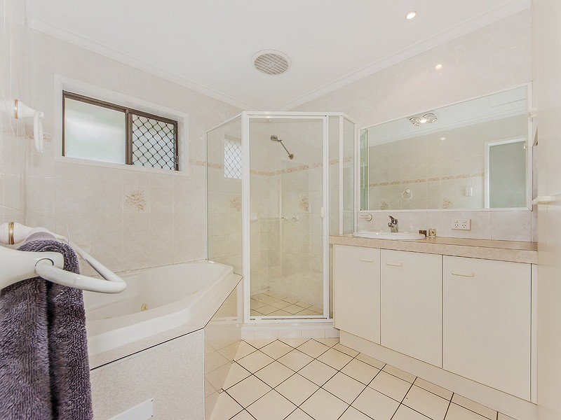 56 FRAWLEY Drive, Redbank Plains QLD 4301