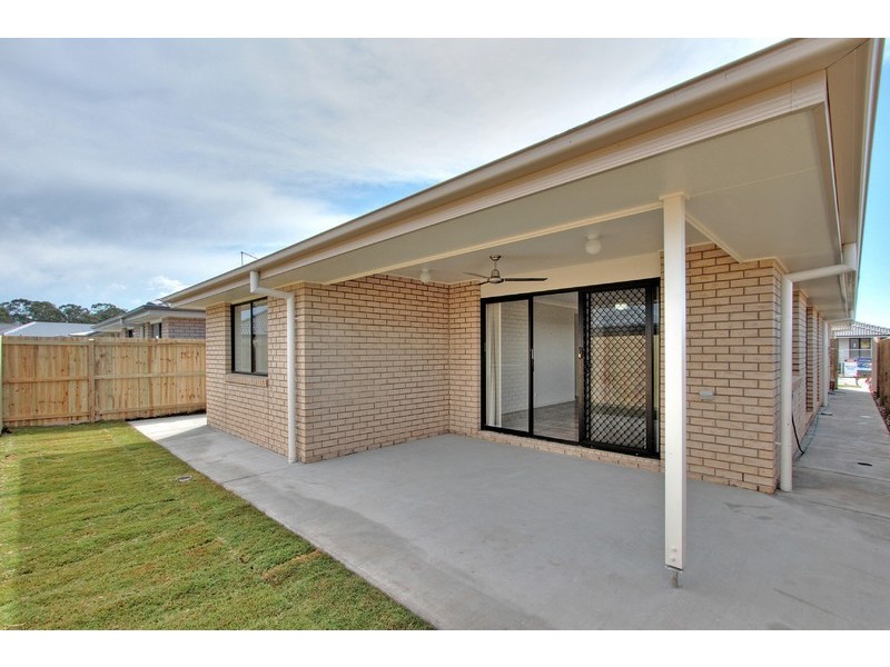 17 South Quarter Drive, Loganlea QLD 4131