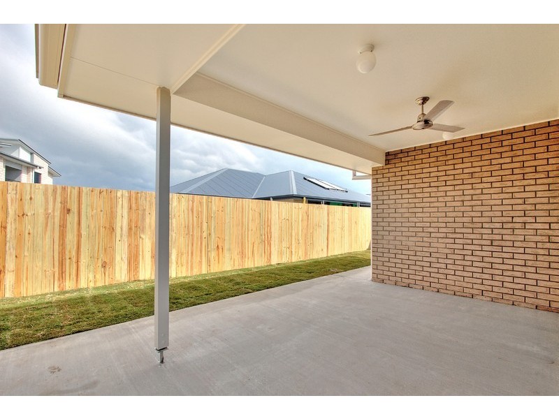 17 South Quarter Drive, Loganlea QLD 4131