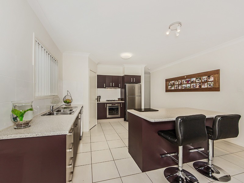 62 Carnarvon Avenue, Springfield Lakes QLD 4300