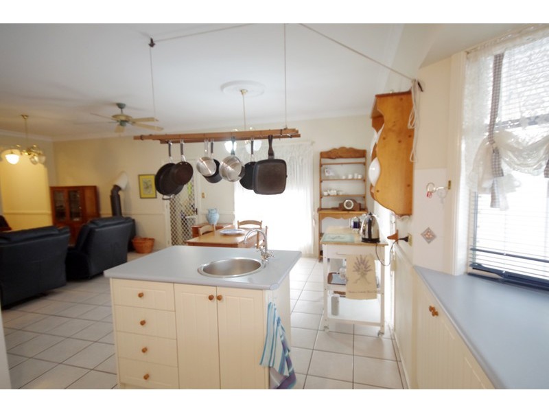 40 Lavender Street, Springfield Lakes QLD 4300