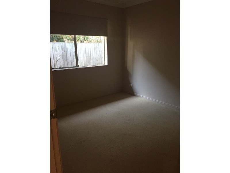 2 Karinya Court, Redland Bay QLD 4165