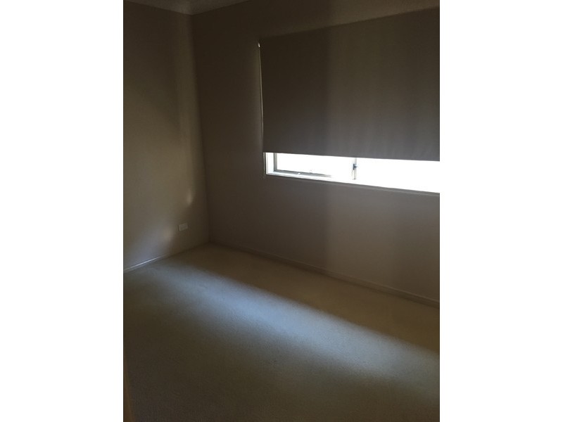2 Karinya Court, Redland Bay QLD 4165