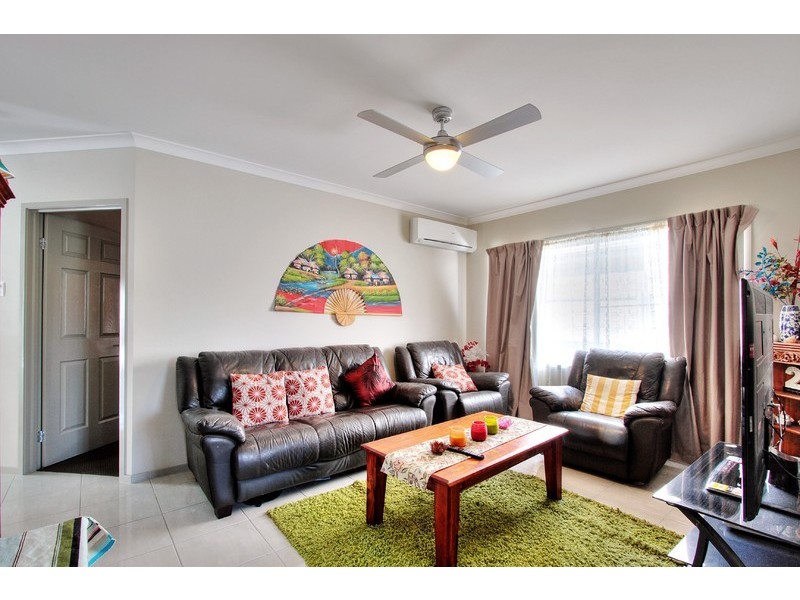 27 Kenilworth Crescent, Waterford QLD 4133