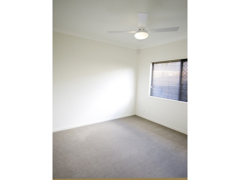 9 Peppermint Court, Springfield Lakes QLD 4300