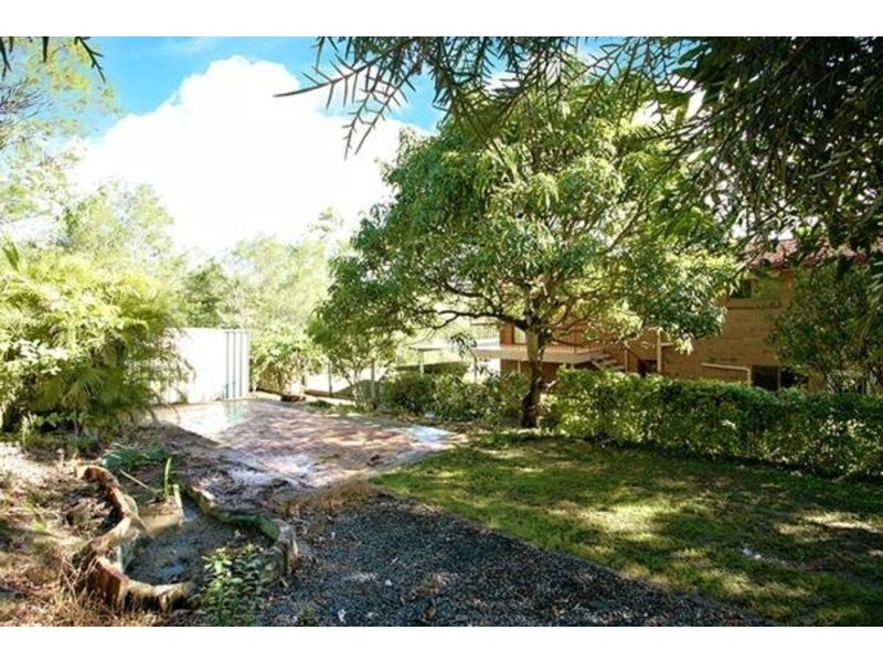1 Lee Court, Camira QLD 4300