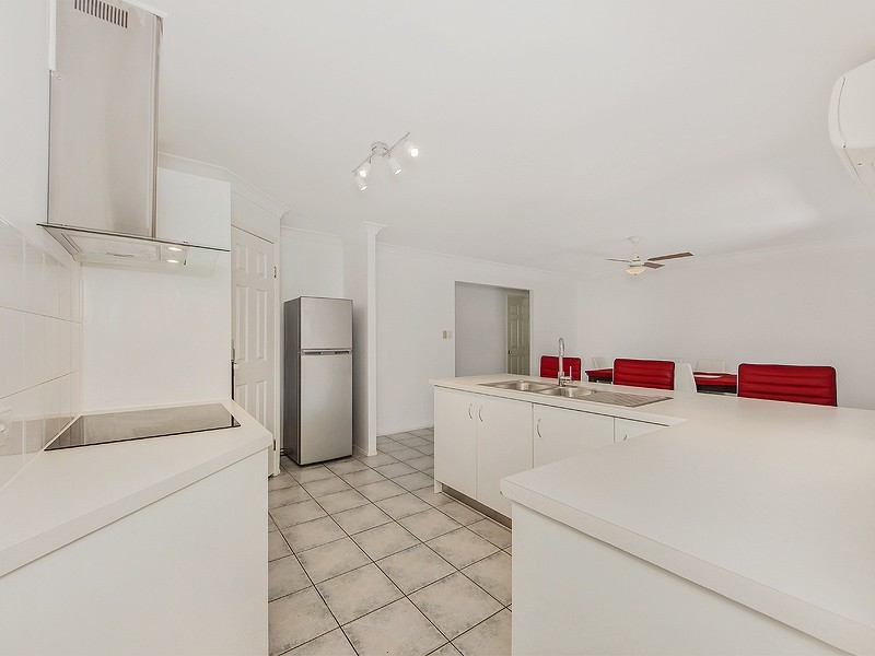 7 Norwood Row, Springfield QLD 4300