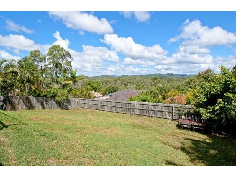 95 Overland Drive, Edens Landing QLD 4207