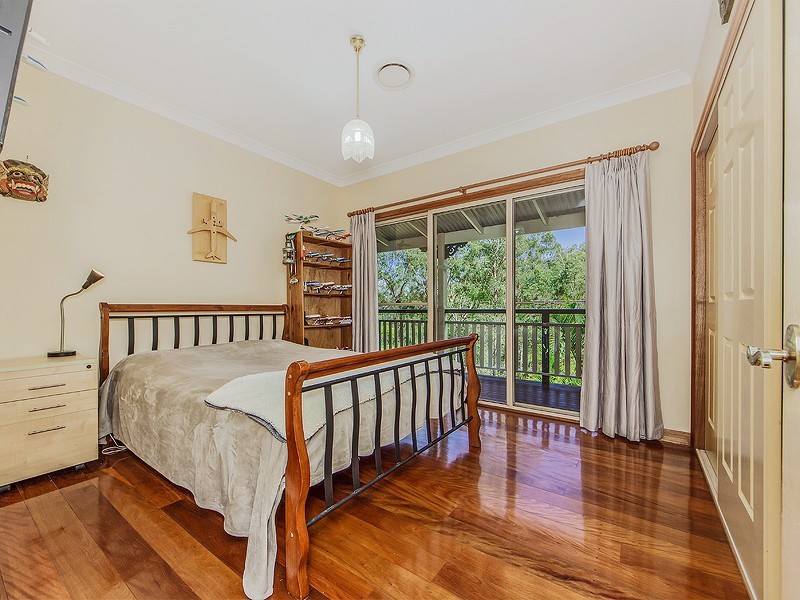 218 Red Cedar Road, Pullenvale QLD 4069