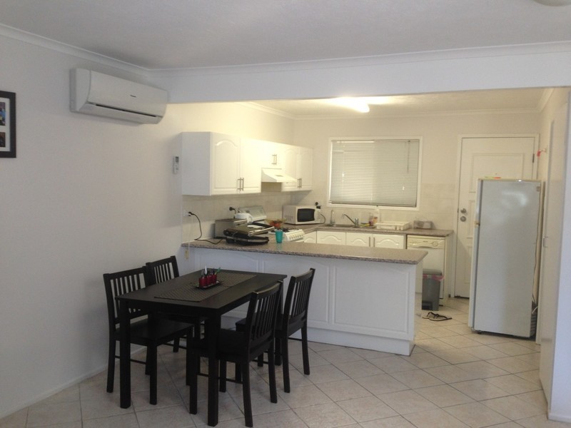 1/10 Palara, Rochedale South QLD 4123