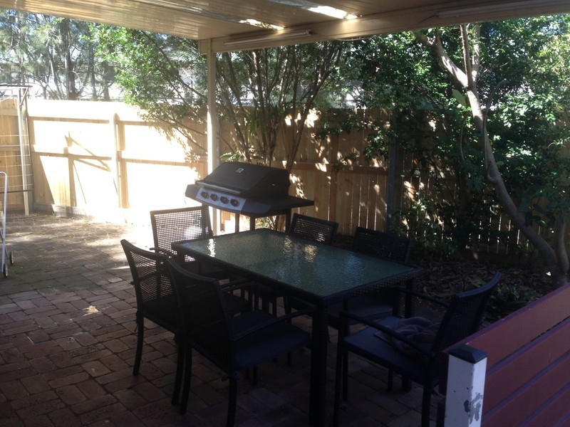 1/10 Palara, Rochedale South QLD 4123
