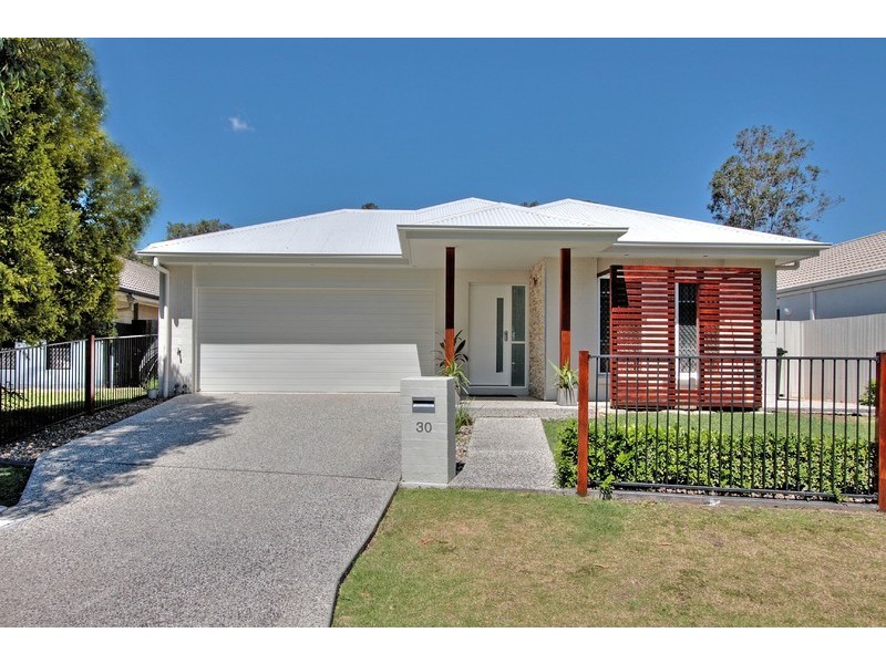 30 Sanctuary Parkway, Waterford QLD 4133
