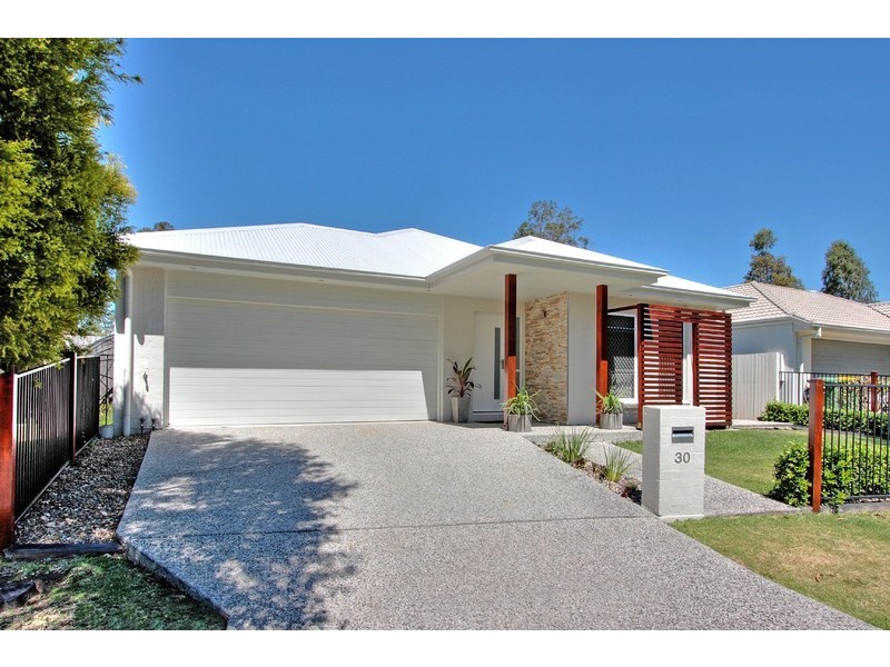 30 Sanctuary Parkway, Waterford QLD 4133