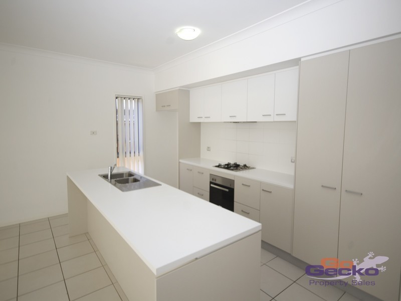 11 Francisca Drive, Augustine Heights QLD 4300