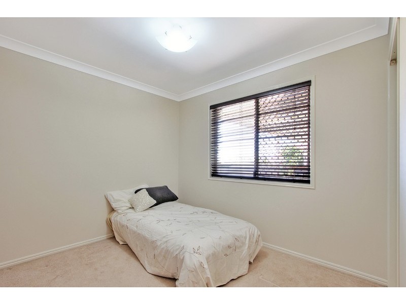 48 Cowra Street, Tanah Merah QLD 4128