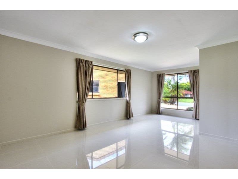 18 Farrow Street, Daisy Hill QLD 4127