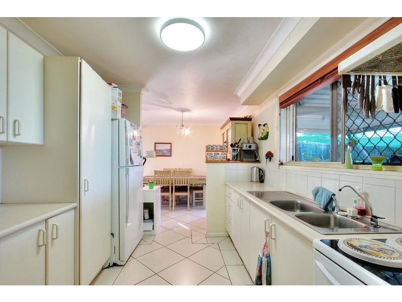 1/3 Tanah Merah Avenue, Tanah Merah QLD 4128