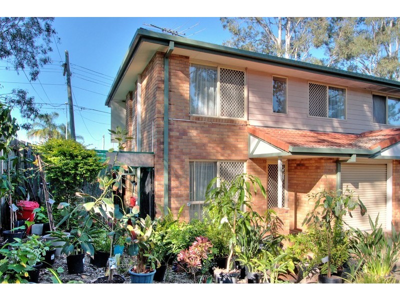 1/3 Tanah Merah Avenue, Tanah Merah QLD 4128