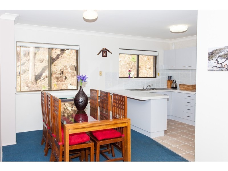 30/167 John Paul Drive, Springwood QLD 4127