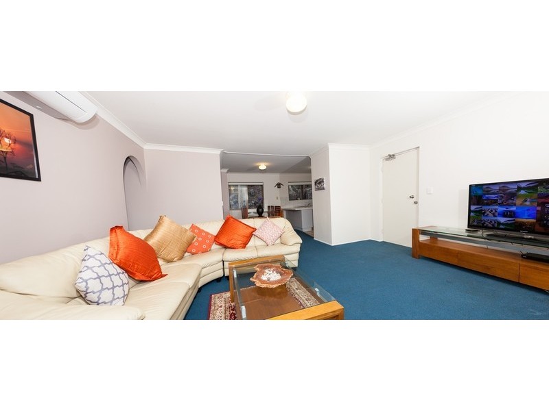 30/167 John Paul Drive, Springwood QLD 4127