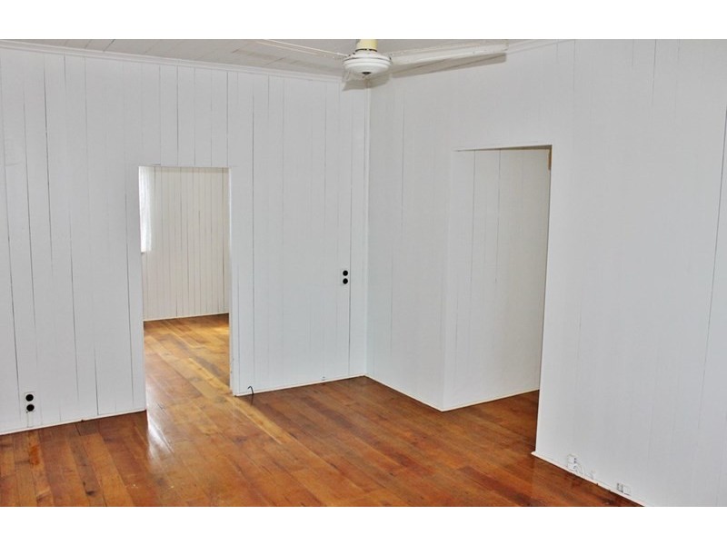 23 Thorn Street, Ipswich QLD 4305