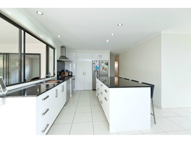 4 Elanal Court, Cornubia QLD 4130