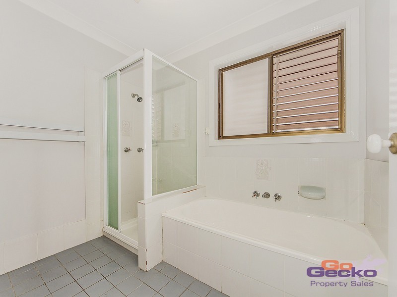85 Gertrude McLeod Crescent, Middle Park QLD 4074