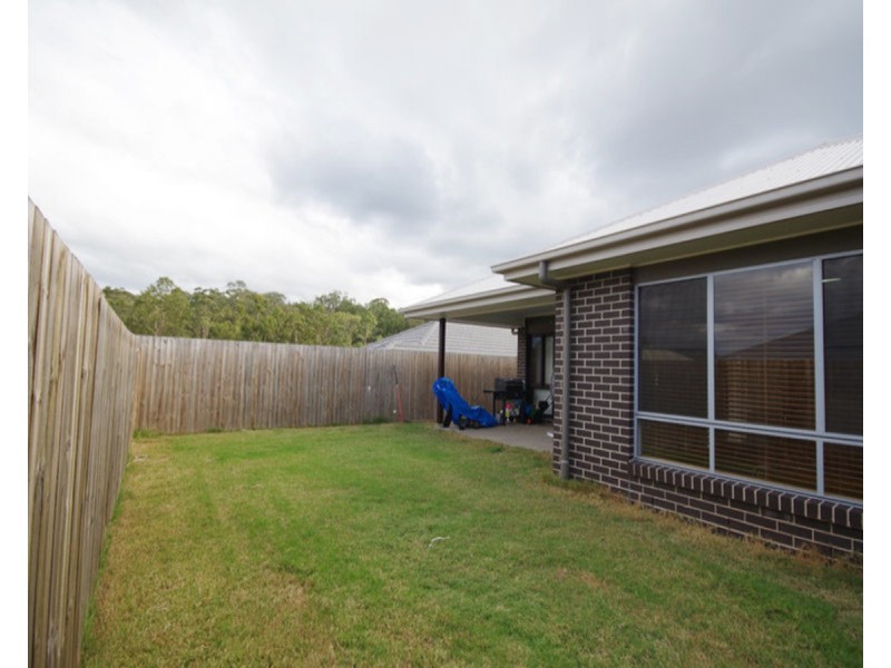 27 Banya Crescent, Springfield Lakes QLD 4300