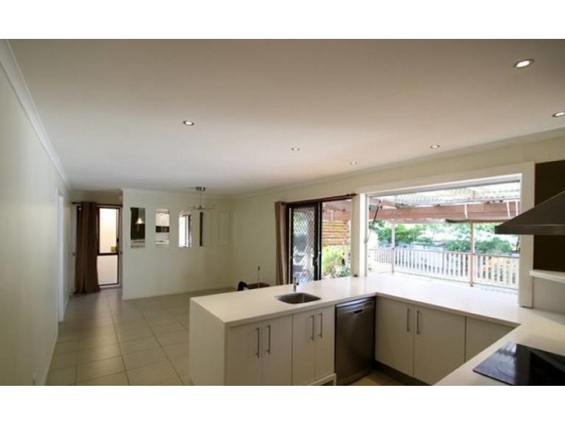 4 Marquis Street, Loganholme QLD 4129