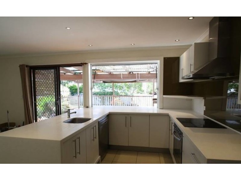 4 Marquis Street, Loganholme QLD 4129