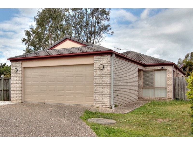 08/10 Penina Circuit, Cornubia QLD 4130