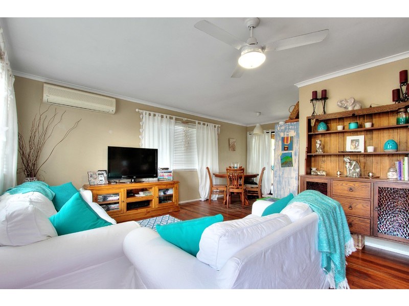 5 Brown Avenue, Logan Central QLD 4114