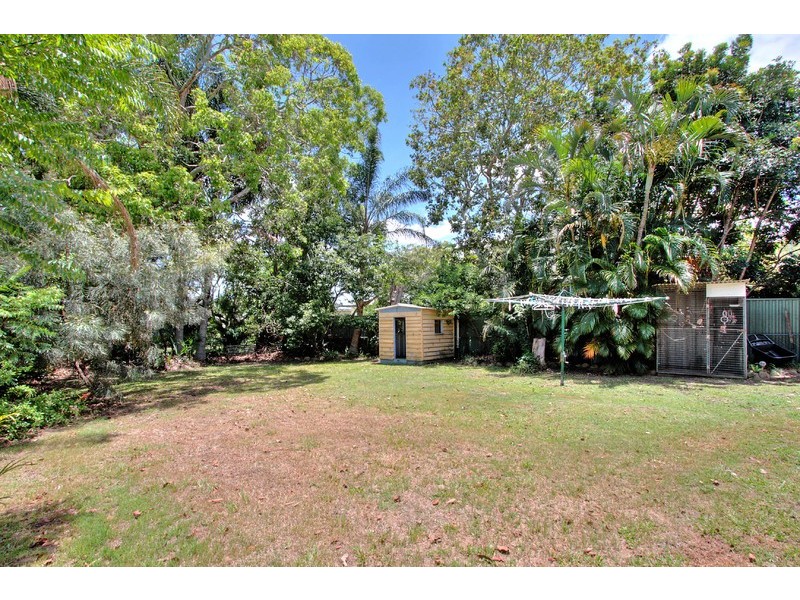 5 Brown Avenue, Logan Central QLD 4114