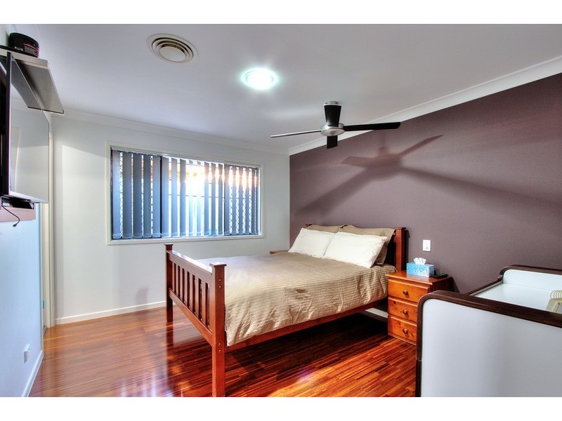 9 Maree Court, Tanah Merah QLD 4128