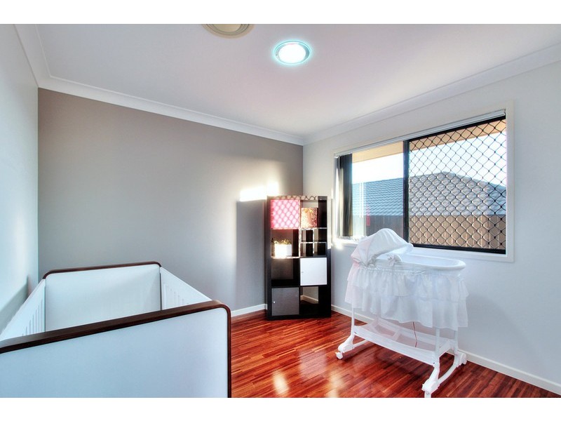 9 Maree Court, Tanah Merah QLD 4128