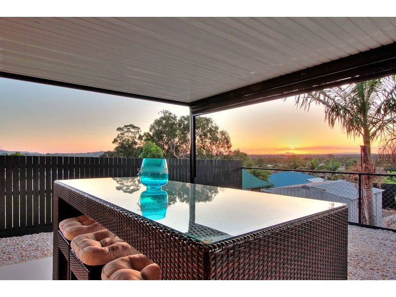 9 Maree Court, Tanah Merah QLD 4128