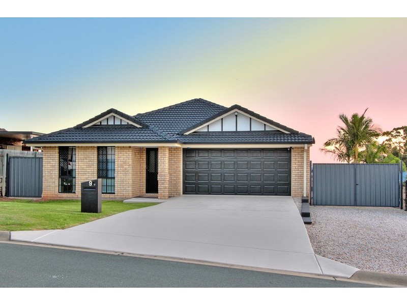 9 Maree Court, Tanah Merah QLD 4128