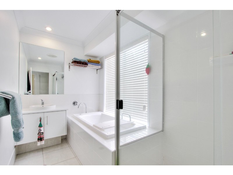 25 Cascade Drive, Underwood QLD 4119