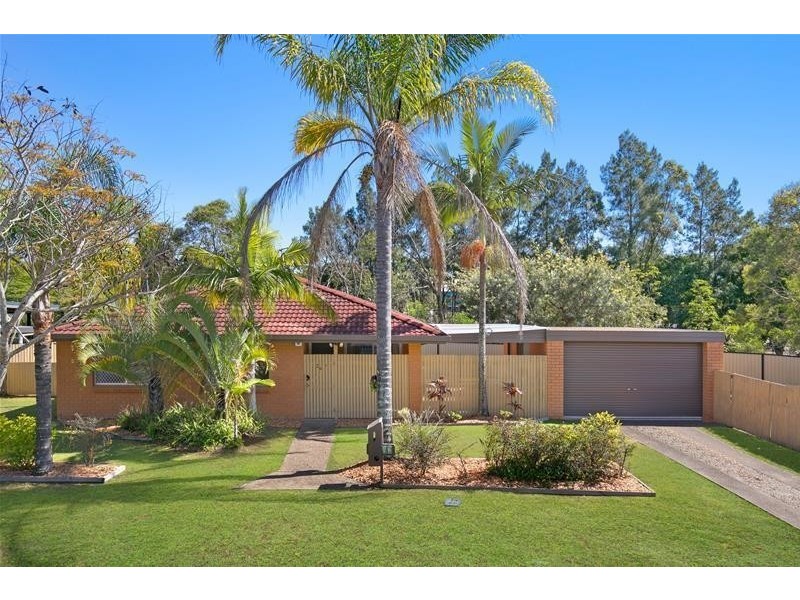 26 Shortland Street, Springwood QLD 4127