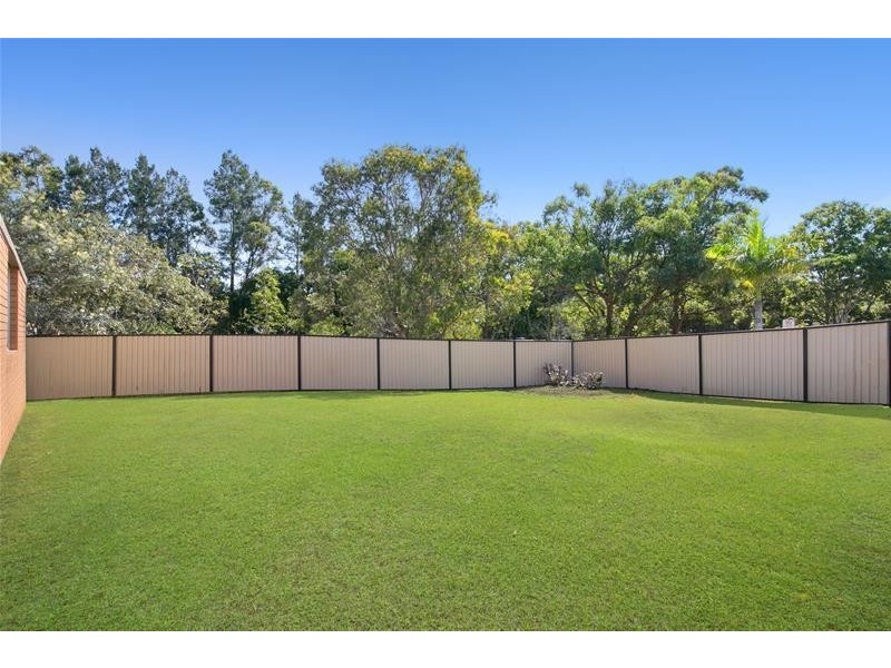26 Shortland Street, Springwood QLD 4127