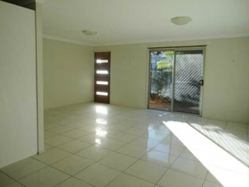 6 Narianne Street, Marsden QLD 4132