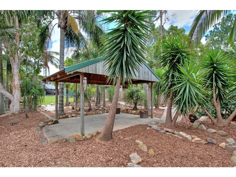 16 Lilac Street, Daisy Hill QLD 4127