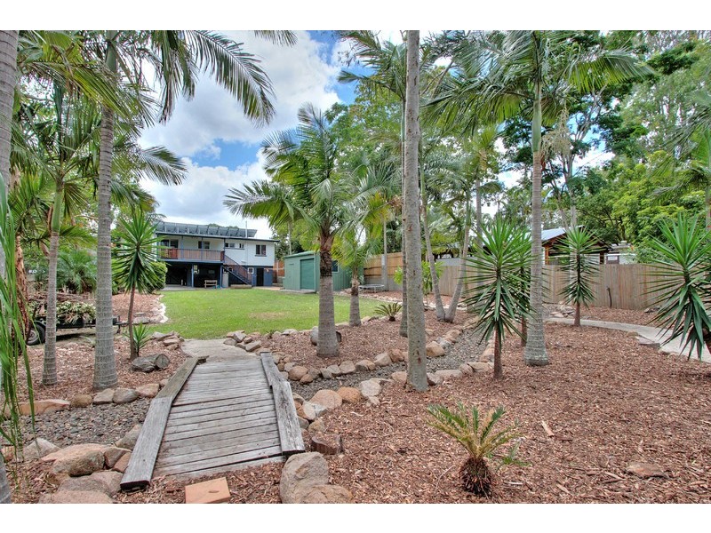 16 Lilac Street, Daisy Hill QLD 4127