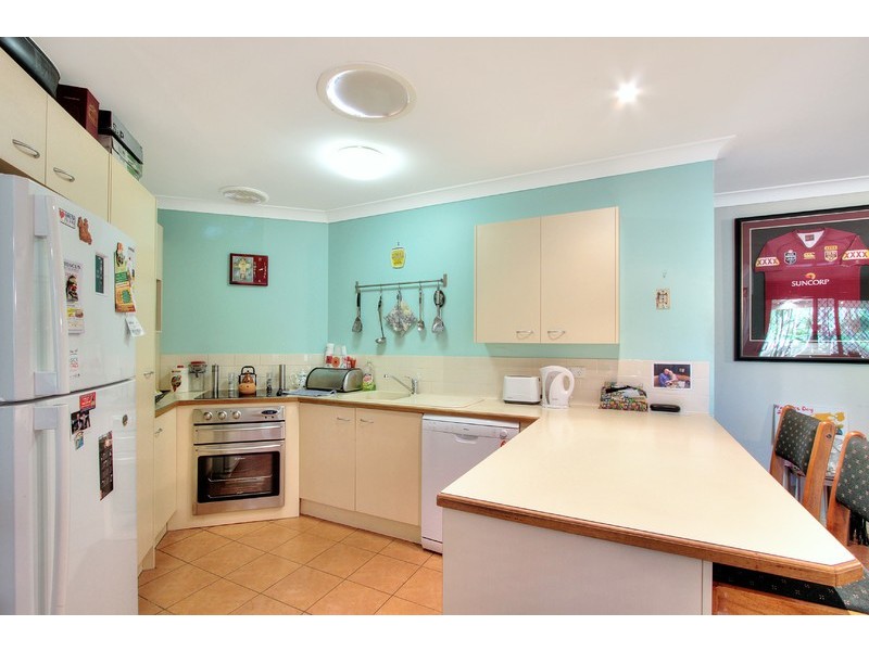 21 Selangor Court, Tanah Merah QLD 4128