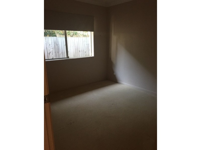 2 Karinya Court, Redland Bay QLD 4165