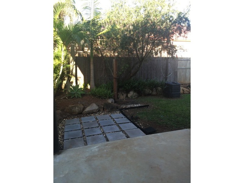 2 Karinya Court, Redland Bay QLD 4165