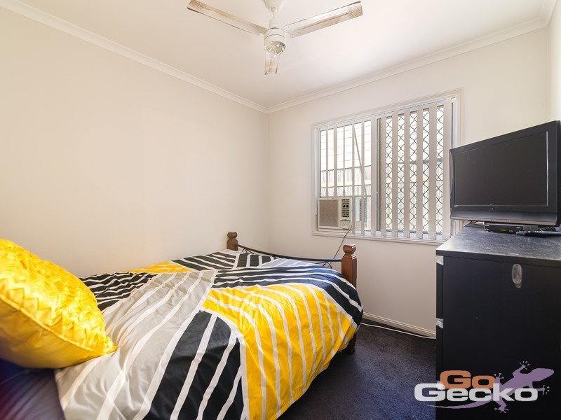 225 Upper Lyndale Street, Shailer Park QLD 4128